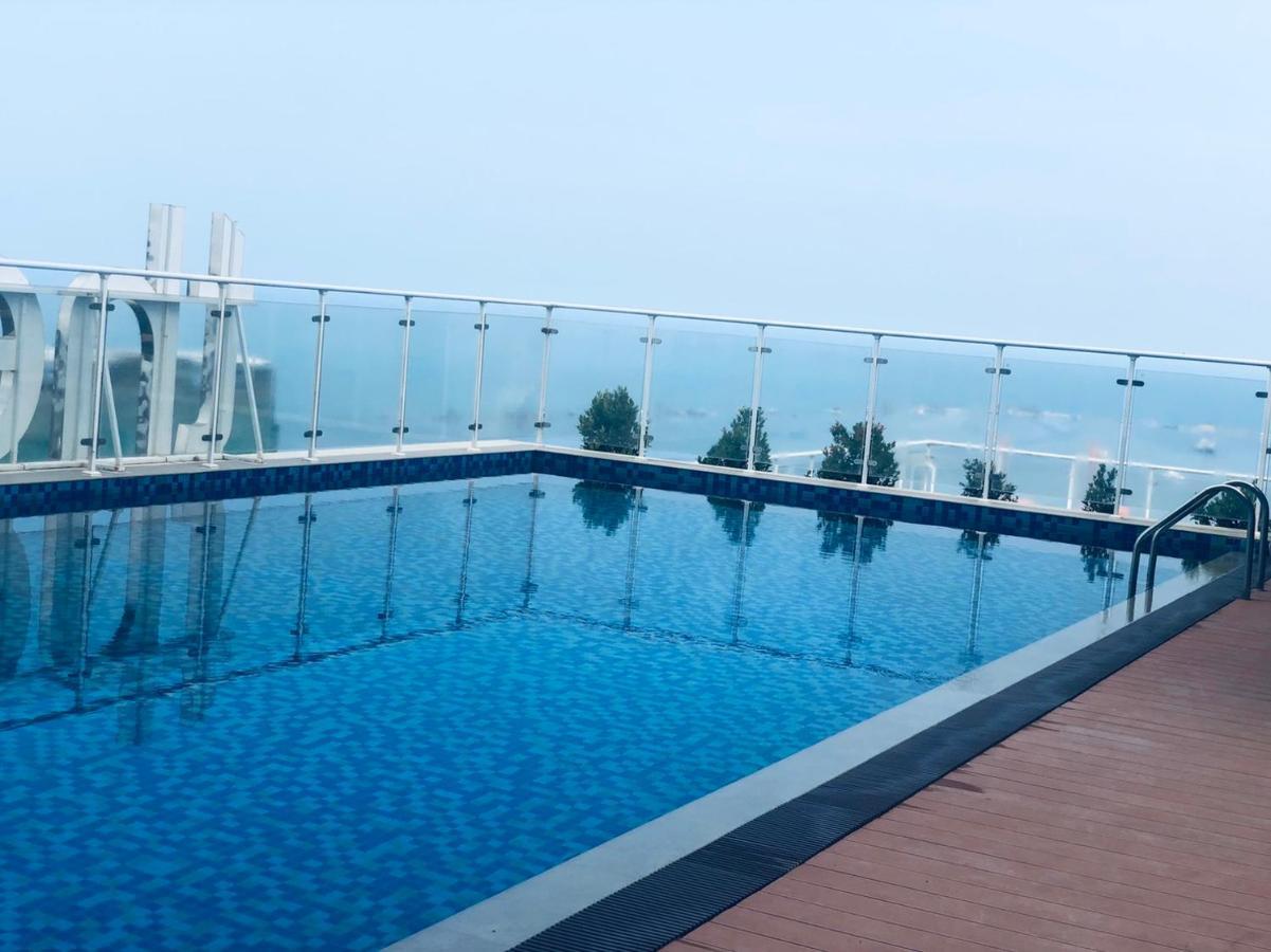 The Hill Residence Сиханоуквил Екстериор снимка